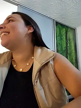 LizzRouse online show from 17, 3, 2026