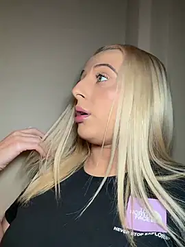 Strongqueen online show from 9, 1, 2026