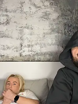 Snapshot of Strongqueen chatting on 17, 1, 2025 Strongqueen online show from 17, 1, 2025