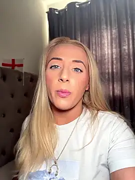 Strongqueen online show from 17, 7, 2026