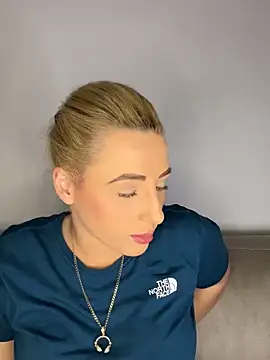 Snapshot of Strongqueen chatting on 23, 1, 2025 Strongqueen online show from 23, 1, 2025