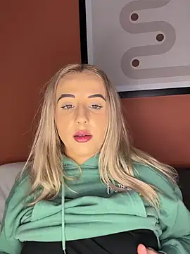 Snapshot of Strongqueen chatting on 26, 2, 2025 Strongqueen online show from 26, 2, 2025