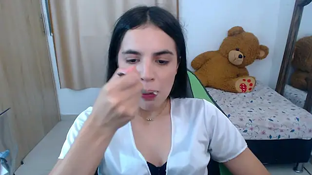  elenna online show from 1, 3, 2025