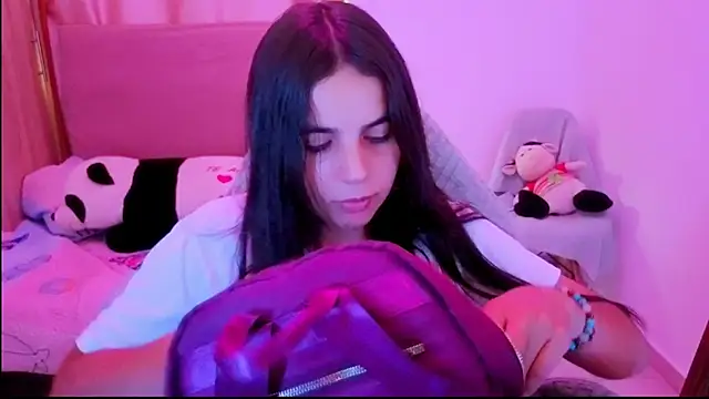 Snapshot of _elenna chatting on 28, 5, 2026 elenna online show from 28, 5, 2026