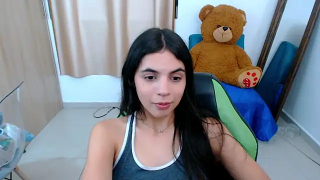 elenna online show from 28, 2, 2025