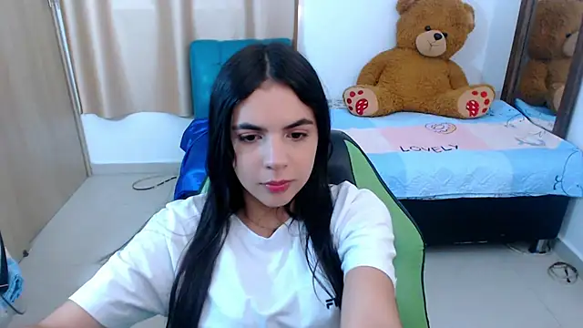  elenna online show from 15, 3, 2025