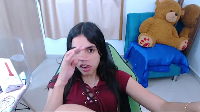  elenna online show from 25, 2, 2025