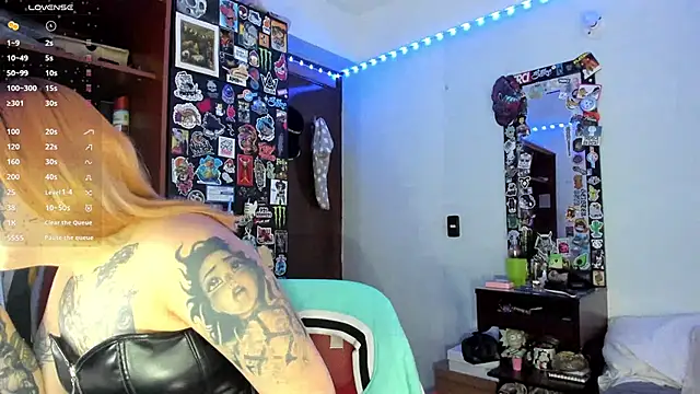 Snapshot of Jessie_williams chatting on 6, 12, 2024 Jessie williams online show from 6, 12, 2024