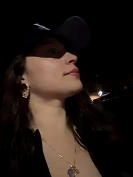 Snapshot of sahorix1 chatting on 15, 9, 2025 sahorix1 online show from 15, 9, 2025