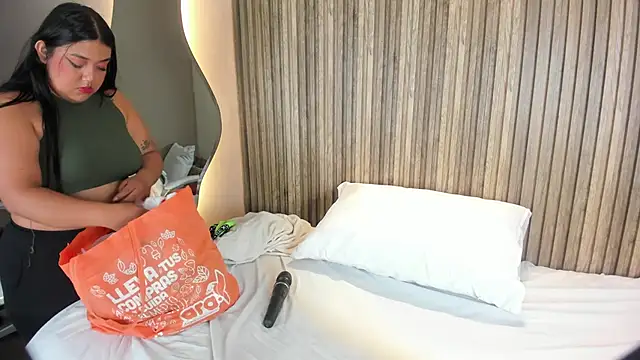 Crismat  online show from 21, 3, 2025