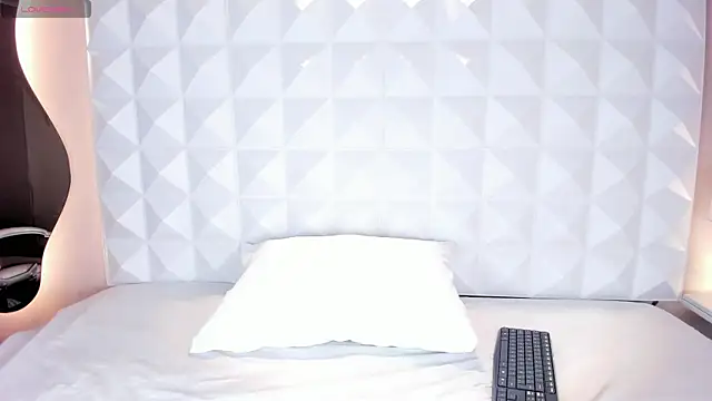 Crismat  online show from 11, 2, 2025