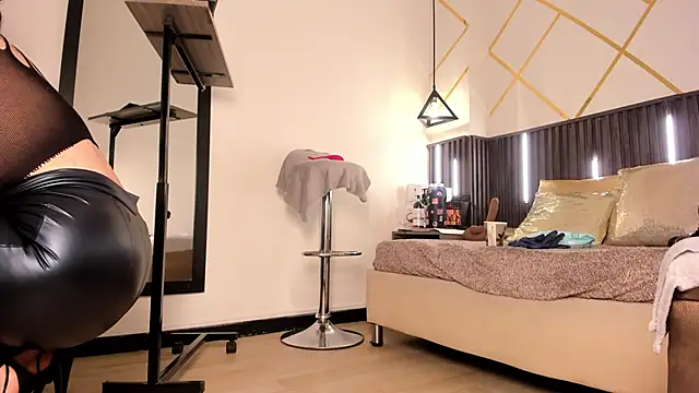  rebecca1 online show from 11, 10, 2025