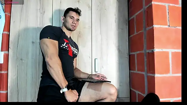 Snapshot of GendersonFit chatting on 1, 6, 2026 GendersonFit online show from 1, 6, 2026