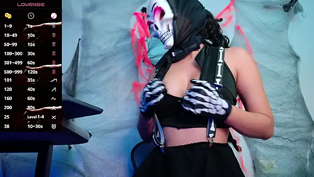 Demonia5713 online show from 26, 10, 2025