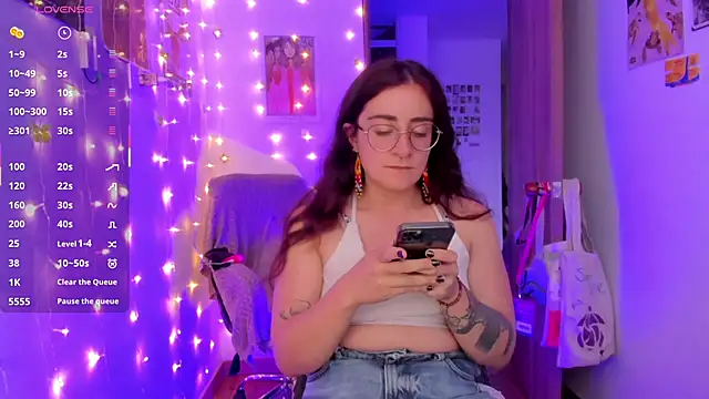 linda giggle online show from 27, 11, 2025