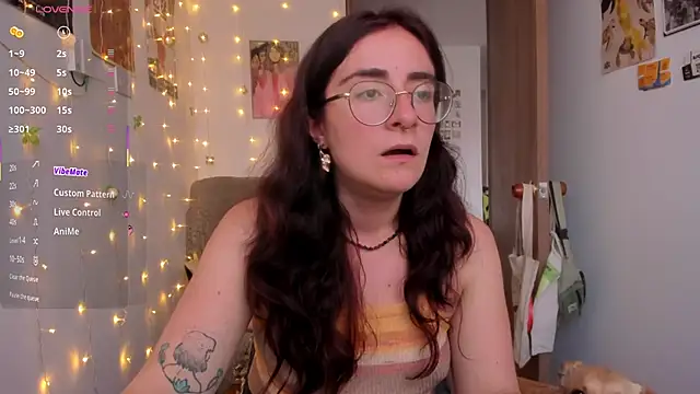 linda giggle online show from 5, 11, 2025