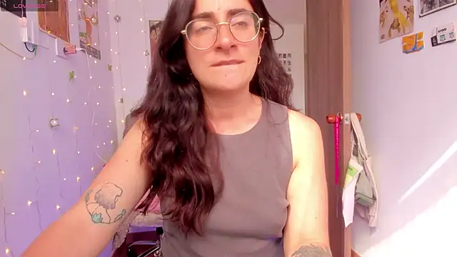 linda giggle online show from 21, 10, 2025