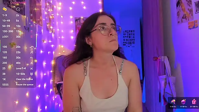 linda giggle online show from 5, 12, 2025