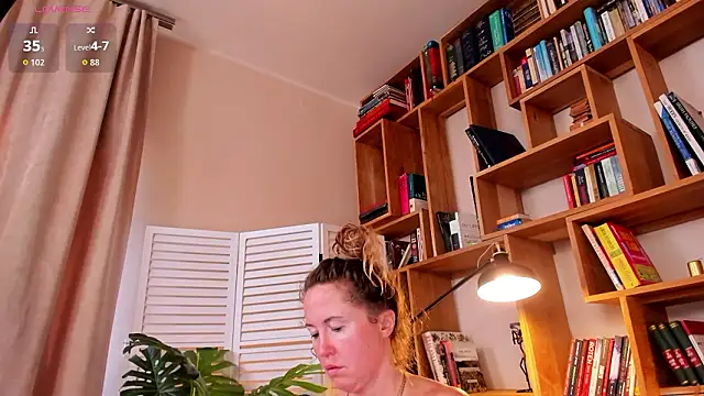 Amber Foks online show from 28, 2, 2026