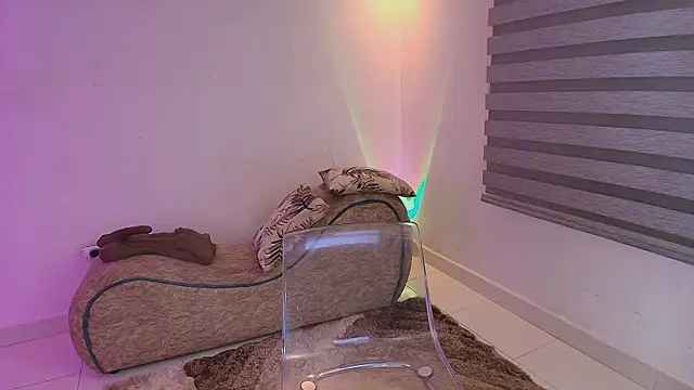 Rashell-Zepol online show from 11, 10, 2025