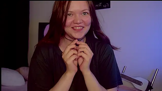 Snapshot of mary_lunar chatting on 23, 6, 2026 mary lunar online show from 23, 6, 2026