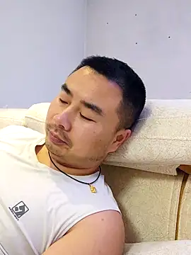 Snapshot of guozuo chatting on 15, 5, 2026 guozuo online show from 15, 5, 2026