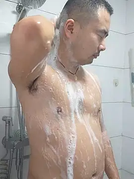 Snapshot of guozuo chatting on 8, 11, 2025 guozuo online show from 8, 11, 2025