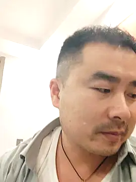 Snapshot of guozuo chatting on 25, 10, 2025 guozuo online show from 25, 10, 2025