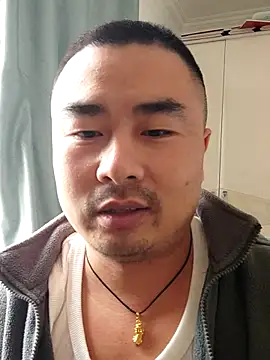 Snapshot of guozuo chatting on 5, 11, 2025 guozuo online show from 5, 11, 2025