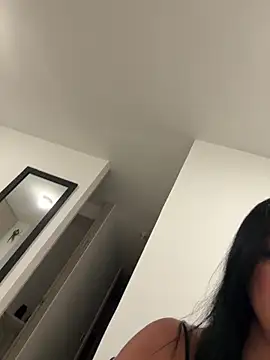 Snapshot of _kathaLopez_ chatting on 12, 5, 2026 kathaLopez online show from 12, 5, 2026