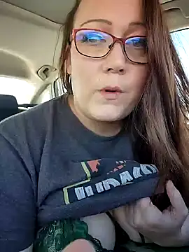 Snapshot of BBWQUEENBEEE chatting on 26, 1, 2025 BBWQUEENBEEE online show from 26, 1, 2025