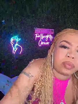 Snapshot of ThickAssRena chatting on 21, 5, 2026 ThickAssRena online show from 21, 5, 2026