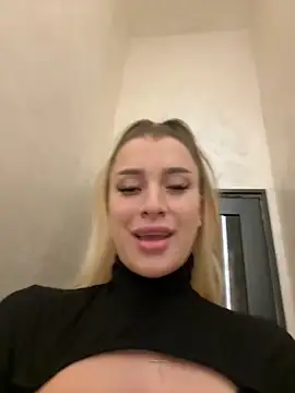 Snapshot of SinwithAmy chatting on 3, 12, 2024 SinwithAmy online show from 3, 12, 2024