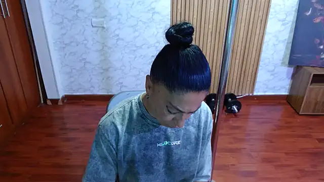 Anitta muscle online show from 14, 7, 2026