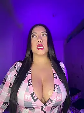 Snapshot of cami_ortiz__ chatting on 20, 6, 2026 cami ortiz online show from 20, 6, 2026