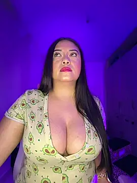 Snapshot of cami_ortiz__ chatting on 12, 7, 2026 cami ortiz online show from 12, 7, 2026