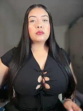 cami ortiz   online show from 19, 12, 2025