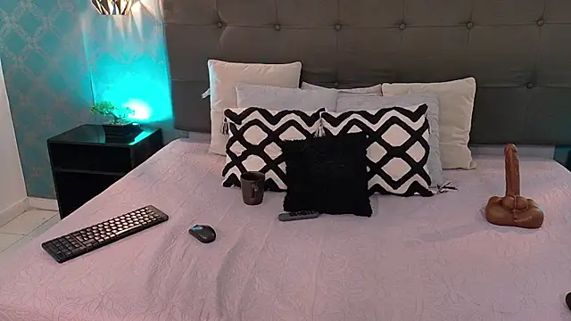 Madisonsmiith online show from 13, 3, 2025
