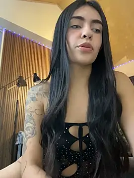 DaphneUwu online show from 13, 2, 2026