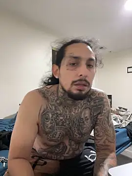 Snapshot of Longmoney444 chatting on 24, 4, 2026 Longmoney444 online show from 24, 4, 2026