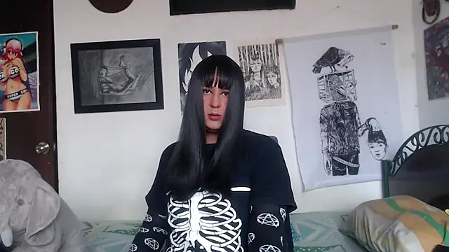 Snapshot of cosmicwind chatting on 20, 5, 2026 cosmicwind online show from 20, 5, 2026