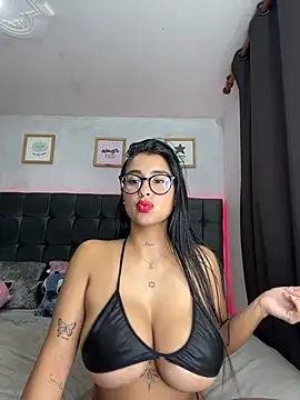 lovely violet13 online show from 13, 3, 2026