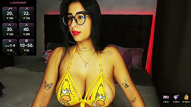 lovely violet13 online show from 26, 2, 2025