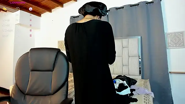 Dounia nagi online show from 25, 10, 2025