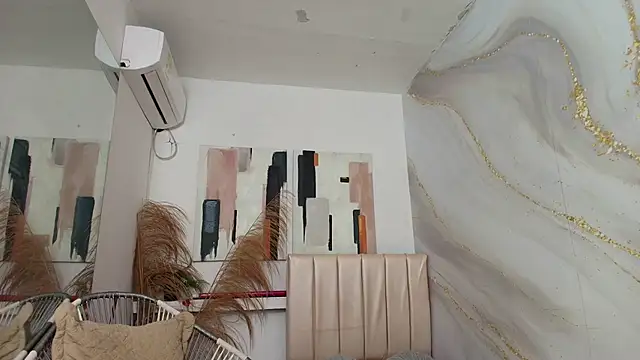 Snapshot of kristyl_paez chatting on 28, 6, 2026 kristyl paez online show from 28, 6, 2026