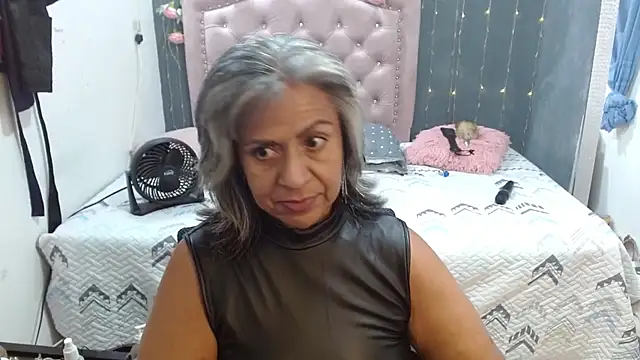 Snapshot of lalisha_96 chatting on 15, 11, 2025 lalisha 96 online show from 15, 11, 2025