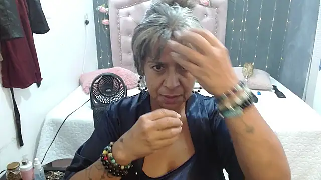 Snapshot of lalisha_96 chatting on 29, 10, 2025 lalisha 96 online show from 29, 10, 2025