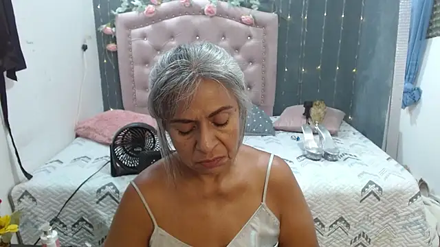 Snapshot of lalisha_96 chatting on 27, 11, 2025 lalisha 96 online show from 27, 11, 2025