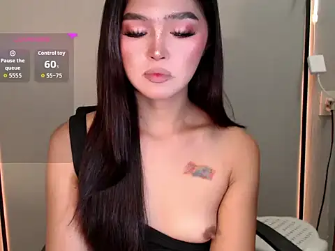Snapshot of Itsme_claire chatting on 28, 4, 2026 Itsme claire online show from 28, 4, 2026