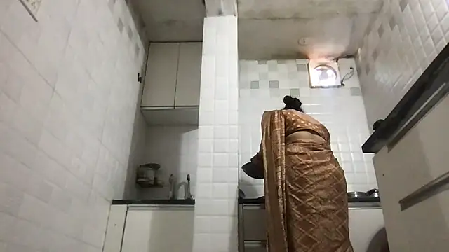 Riyasingh9 online show from 18, 12, 2025